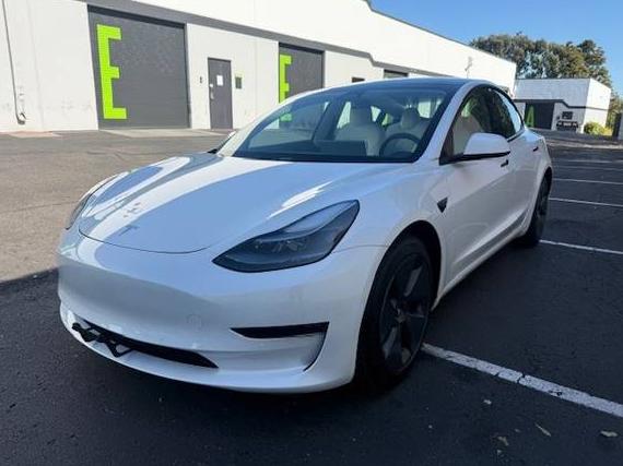TESLA MODEL 3 2022 5YJ3E1EA7NF345220 image